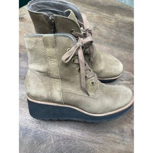 ABEO Kacey‎ Leather Ankle Boots Womens Size 7.5 NARROW Wedge Comfort